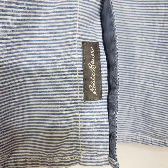 Eddie Bauer Mens Shirt Large Button Classic Fit Striped Blue Pocket Short Sleeve - Picture 6 of 9